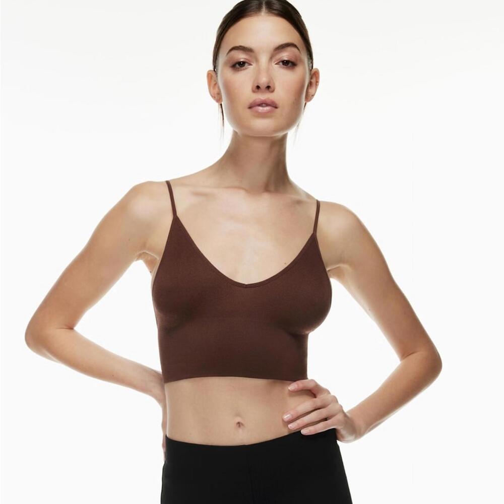 Aritzia Sunday Best Toni Seamless Tank SAGE GREEN